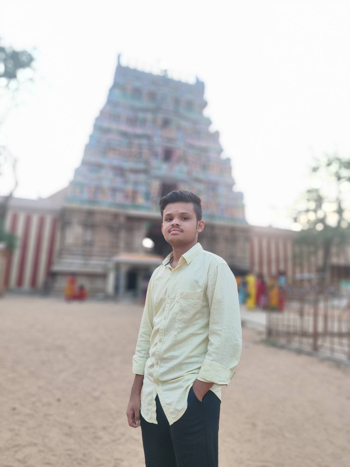 Aakash U